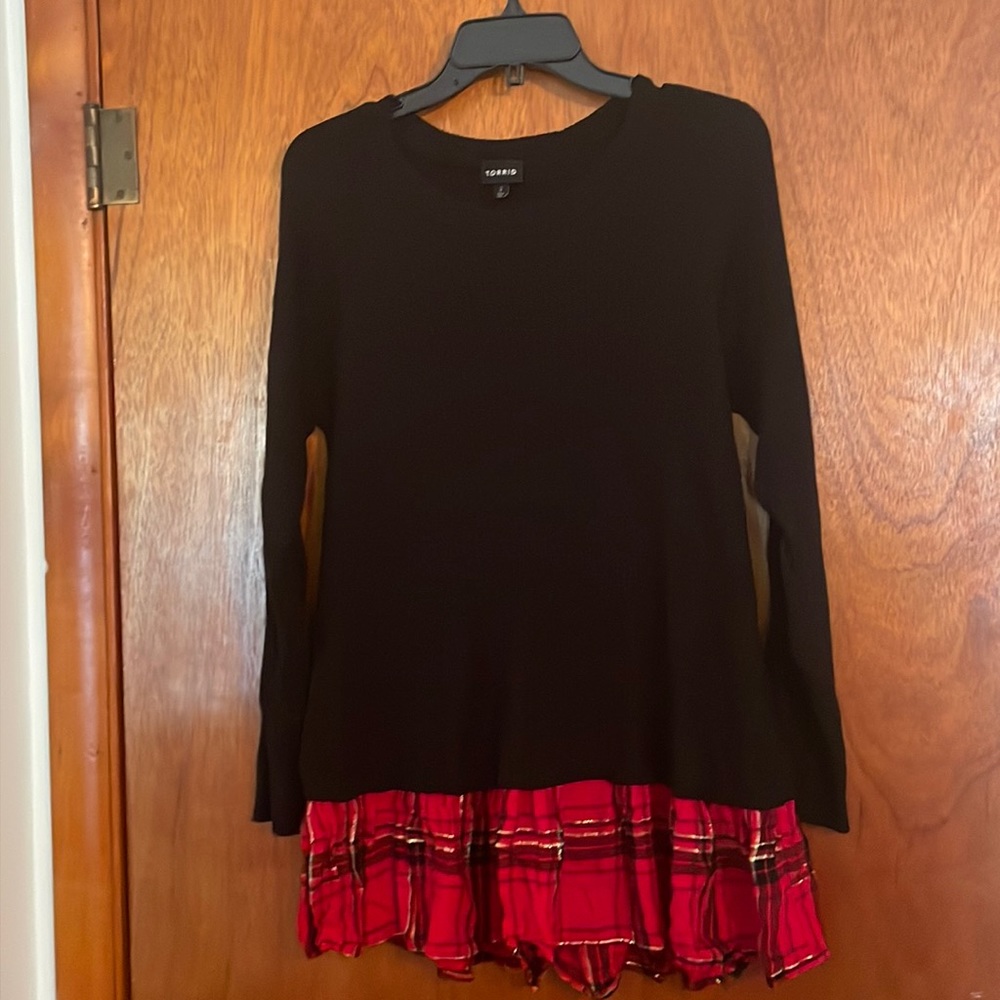 Torrid long sleeve top